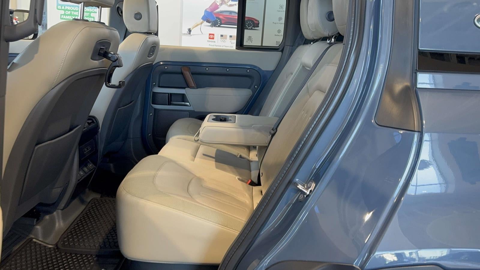 2021 Land Rover Defender 110 S