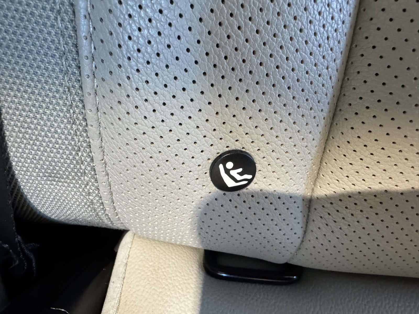 2021 Land Rover Defender 110 S