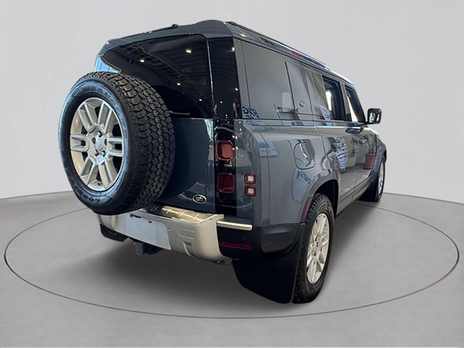 2021 Land Rover Defender 110 S