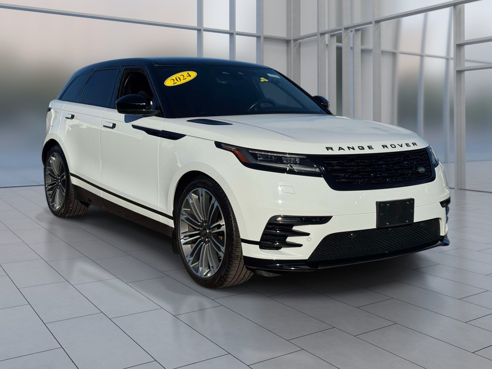 2024 Land Rover Range Rover Velar Dynamic SE