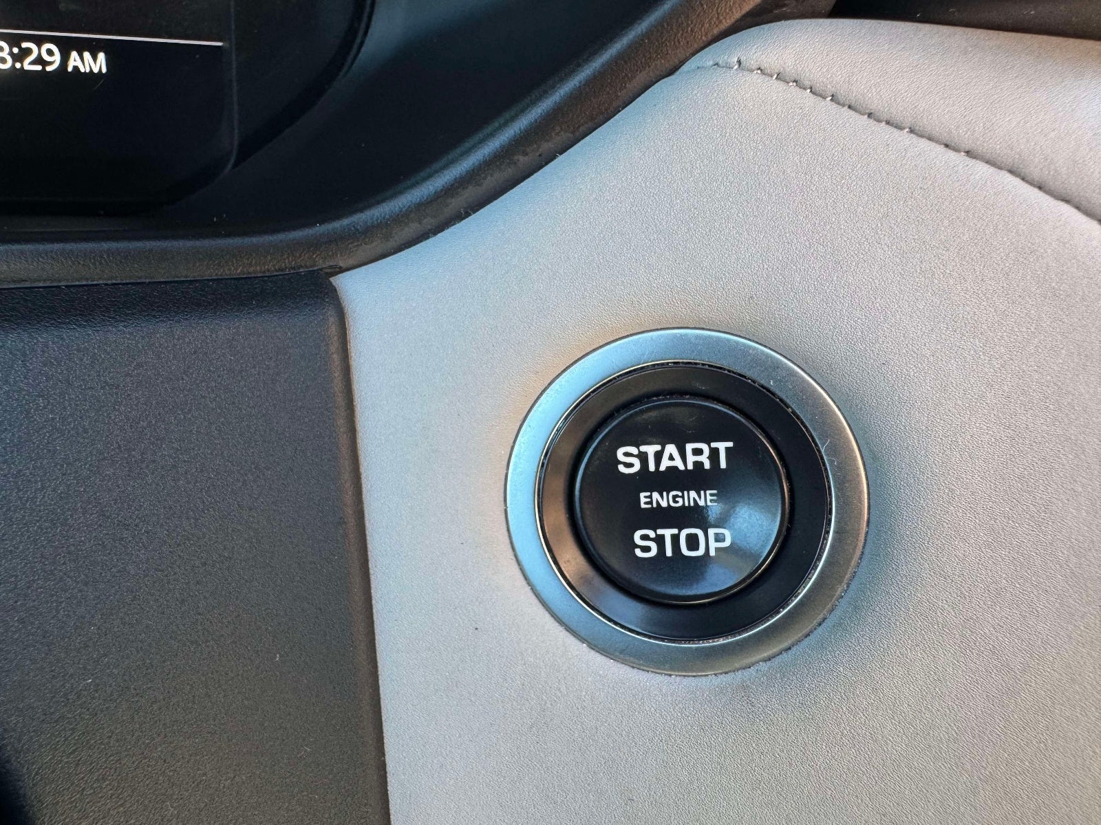 2024 Land Rover Range Rover Velar Dynamic SE