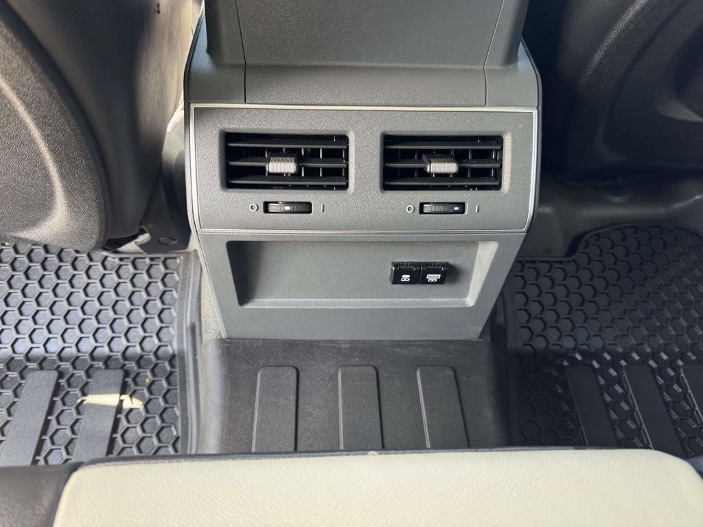 2024 INEOS Grenadier Fieldmaster Edition