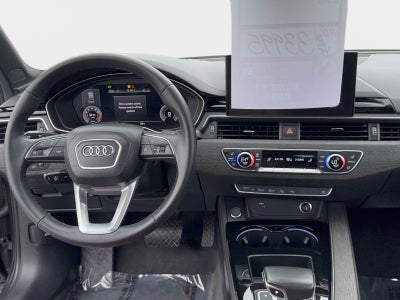2023 Audi A4 45 S line Prestige quattro