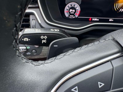2023 Audi A4 45 S line Prestige quattro
