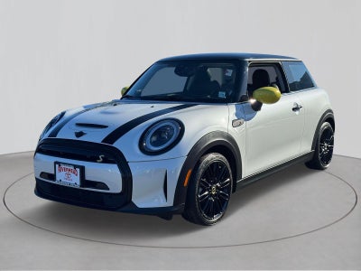 2024 MINI Cooper SE Electric Signature Plus