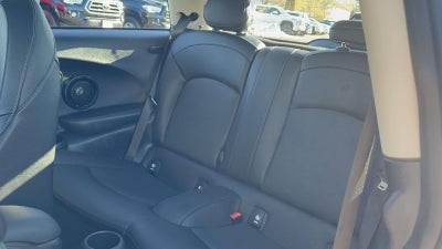 2024 MINI Cooper SE Electric Signature Plus