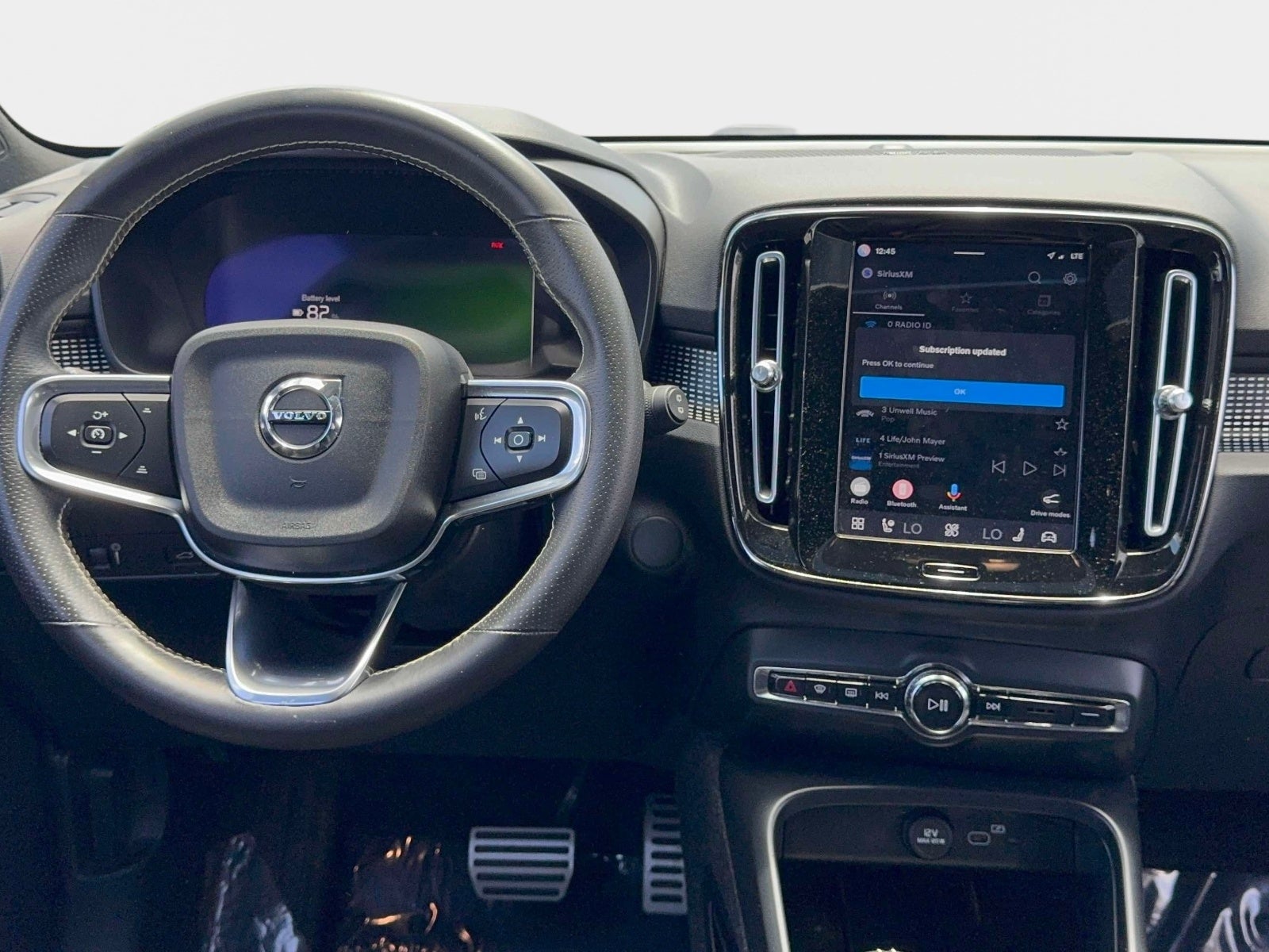 2021 Volvo XC40 Recharge Pure Electric P8