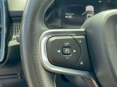 2021 Volvo XC40 Recharge Pure Electric P8