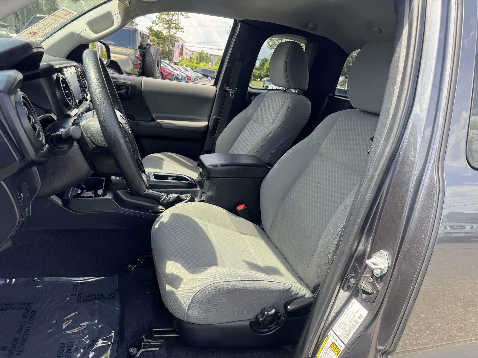 2022 Toyota Tacoma SR