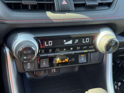 2024 Toyota RAV4 Prime SE